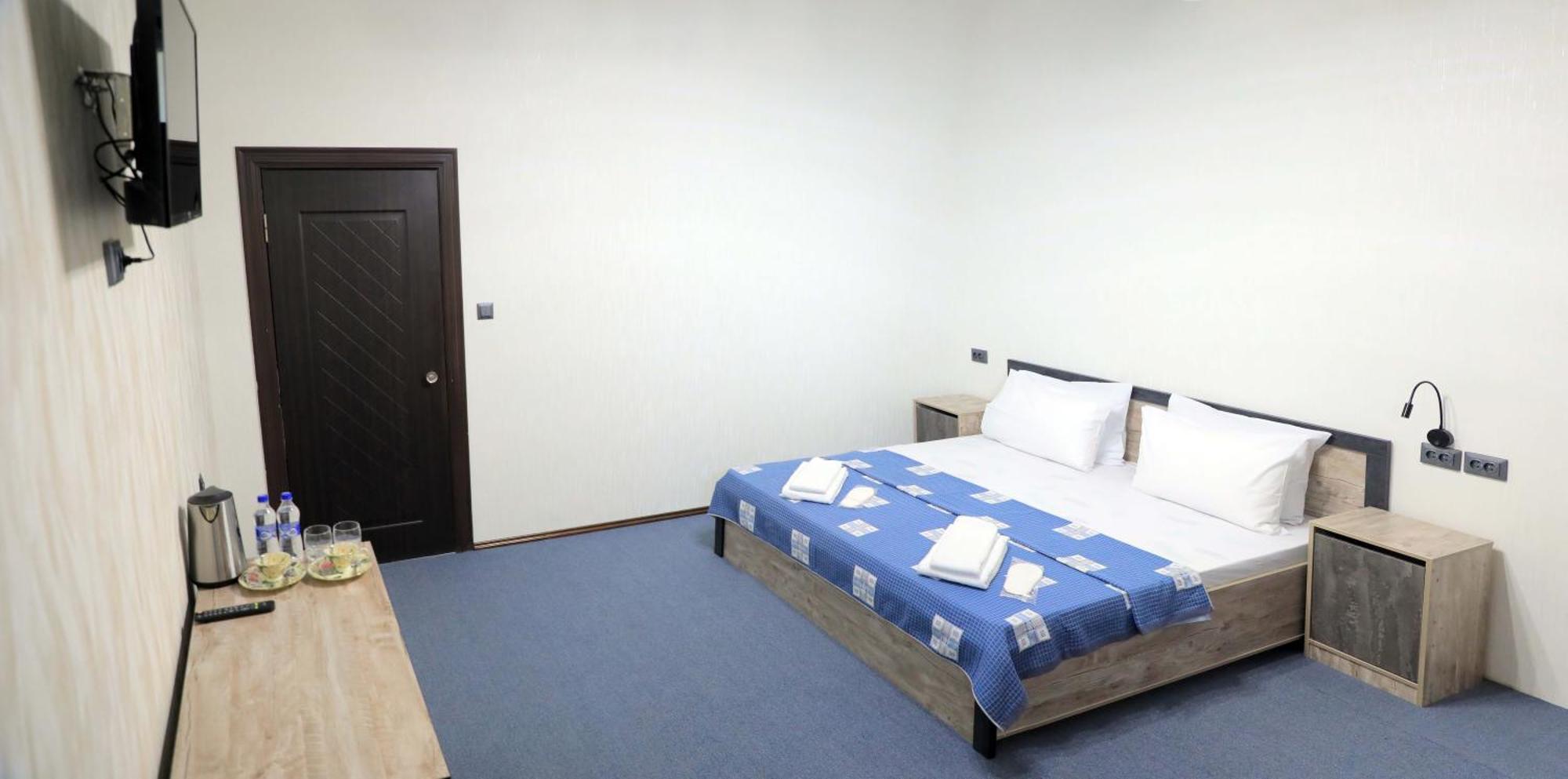 Safar Hotel Tasken Kültér fotó