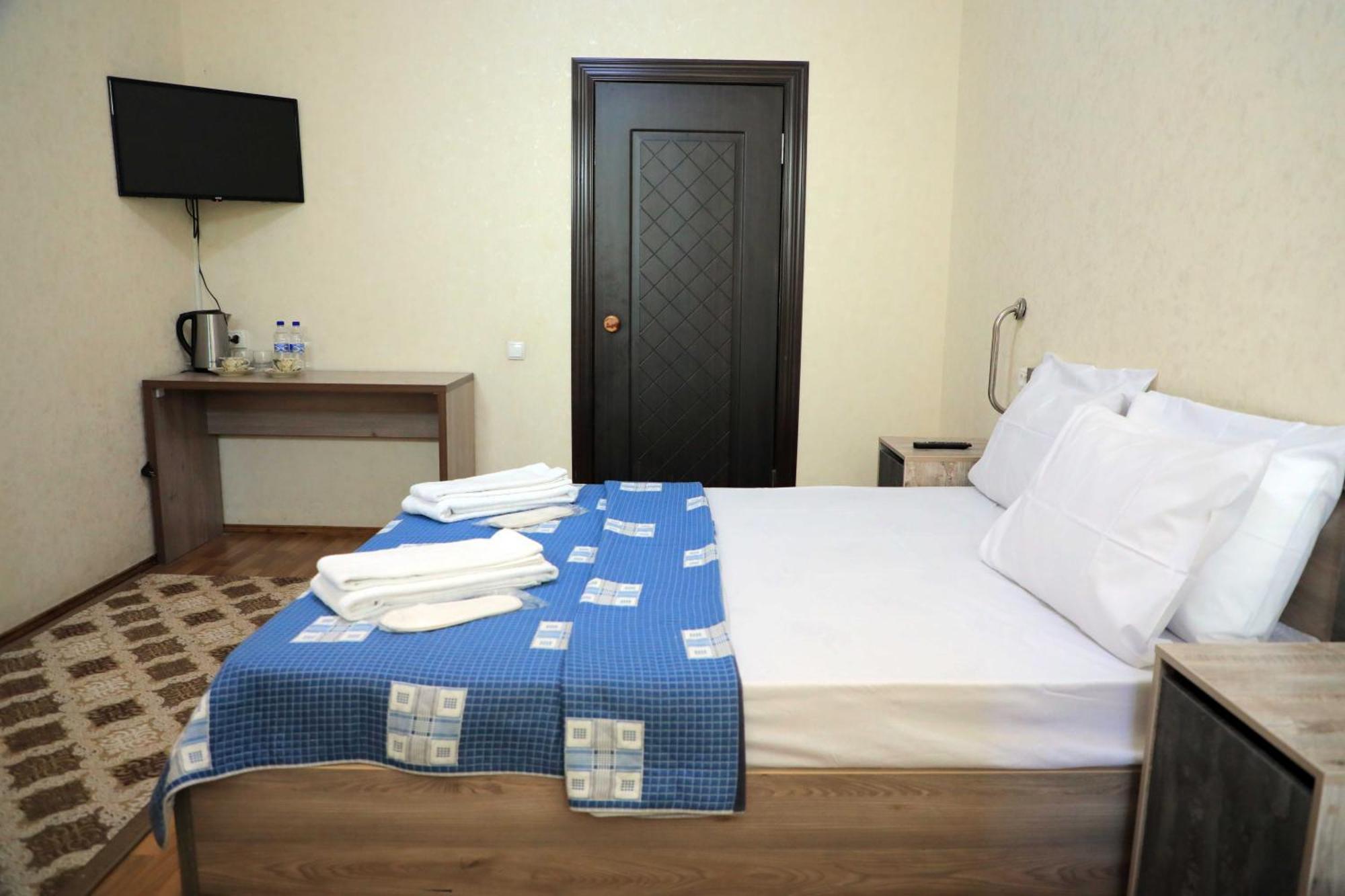 Safar Hotel Tasken Kültér fotó