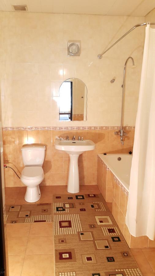 Safar Hotel Tasken Kültér fotó