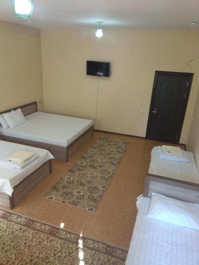 Safar Hotel Tasken Kültér fotó