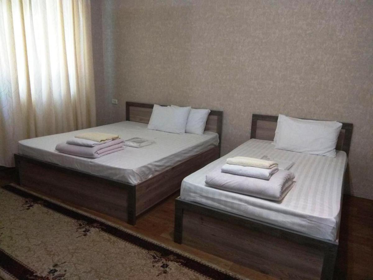 Safar Hotel Tasken Kültér fotó