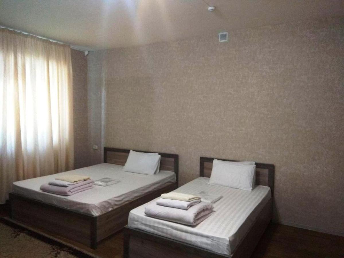 Safar Hotel Tasken Kültér fotó