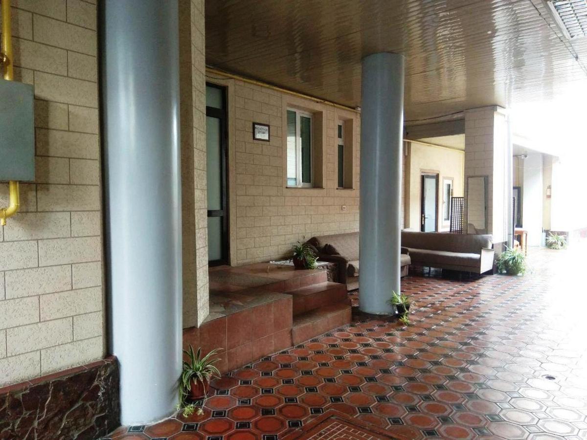 Safar Hotel Tasken Kültér fotó