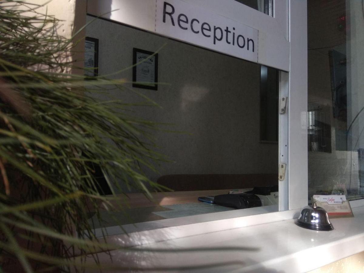 Safar Hotel Tasken Kültér fotó